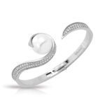 Belle Etoile Alanna White Bangle