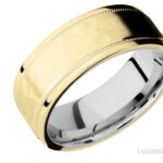 Lashbrook 14K Yellow Gold Hammered Wedding Band