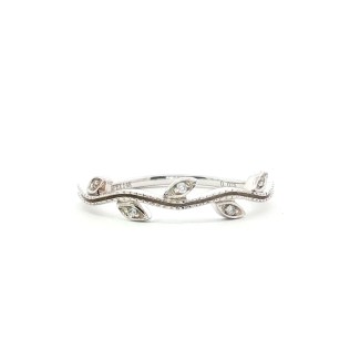 14k white gold nature-inspired wedding band