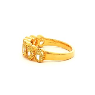 18k Yellow Gold Diamond Fashion Ring