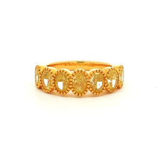 18k Yellow Gold Diamond Fashion Ring