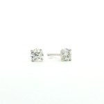 14k White Gold Diamond Stud Earrings