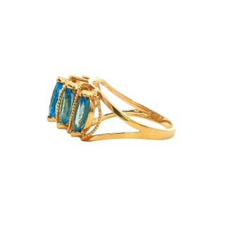 Estate 14k Yellow Gold Blue Topaz Ring